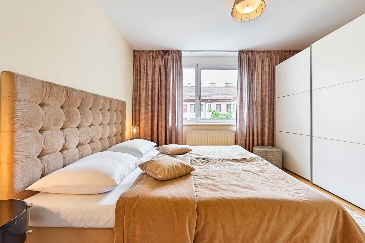 Peaceful Belvedere Apartment In Safe, Quiet & Central Location Wiedeń Zewnętrze zdjęcie