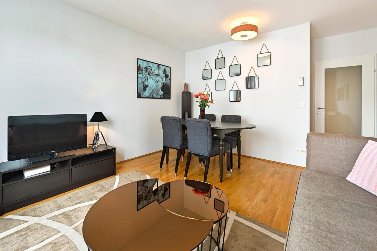 Peaceful Belvedere Apartment In Safe, Quiet & Central Location Wiedeń Zewnętrze zdjęcie